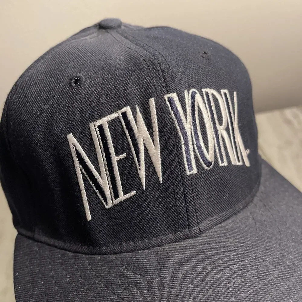 Vtg NWT 1990s Pro-Line New York Yankees Shadow Fitted 6 3/4 Hat Cap Rare